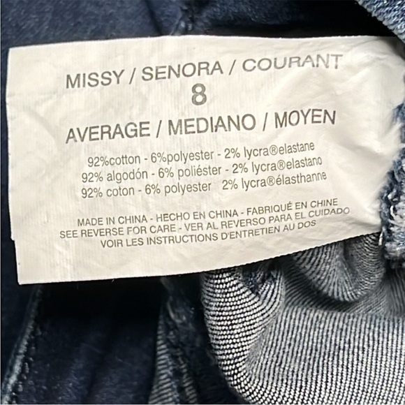 Bandolino Smooth Operator Blue Jeans - Picture 7 of 11